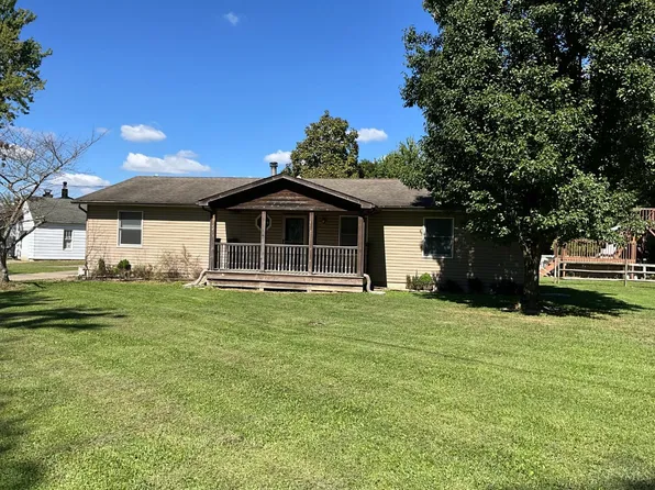 2604 Bethel Maple Rd, Bethel, OH 45106