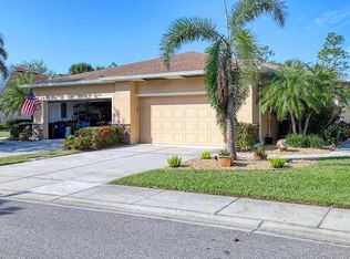 20529 Chestnut Ridge Dr, North Fort Myers, FL 33917