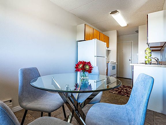 4th image of 10711 47th Ave NW #3-Bedroom
