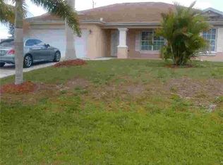 402 NW 13th Ter, Cape Coral, FL 33993