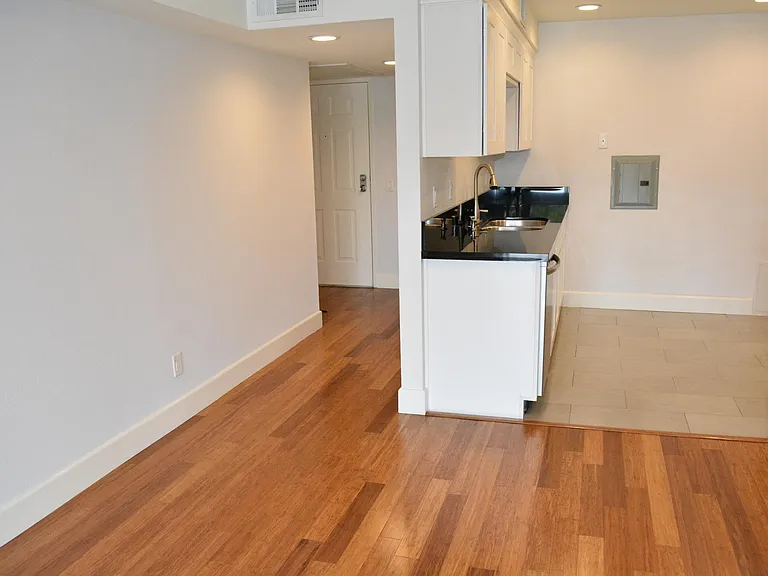 2491 Purdue Ave #201 — Photo 6