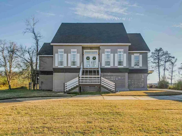 3813 Andrew Jackson Dr, Pace, FL 32571