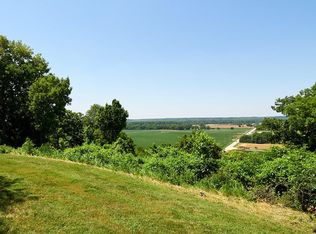 140 S Eatherton Rd, Chesterfield, MO 63005