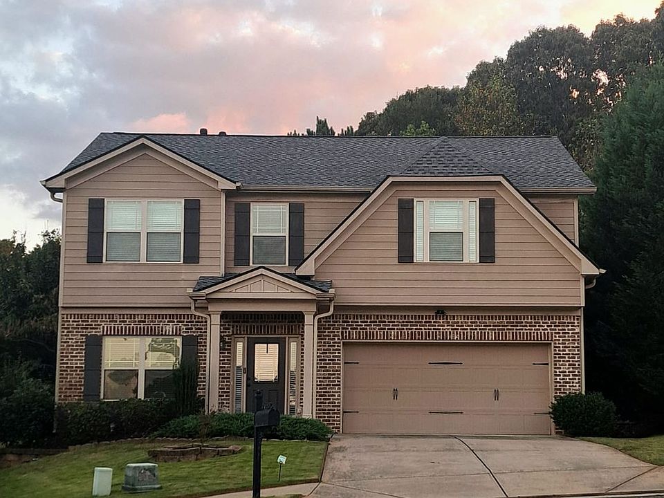 1st image of 2392 Newbury Oaks Ct
