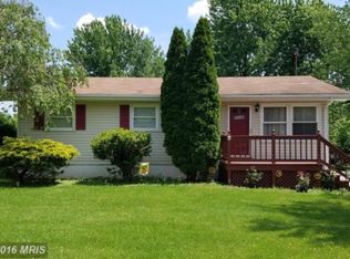 7742 Church St, Middletown, VA 22645