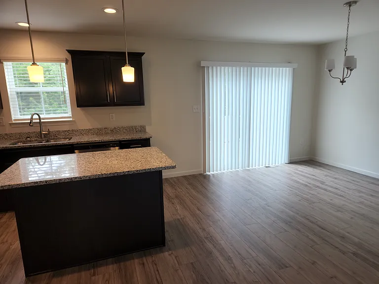 135 Copperleaf Dr — Photo 3