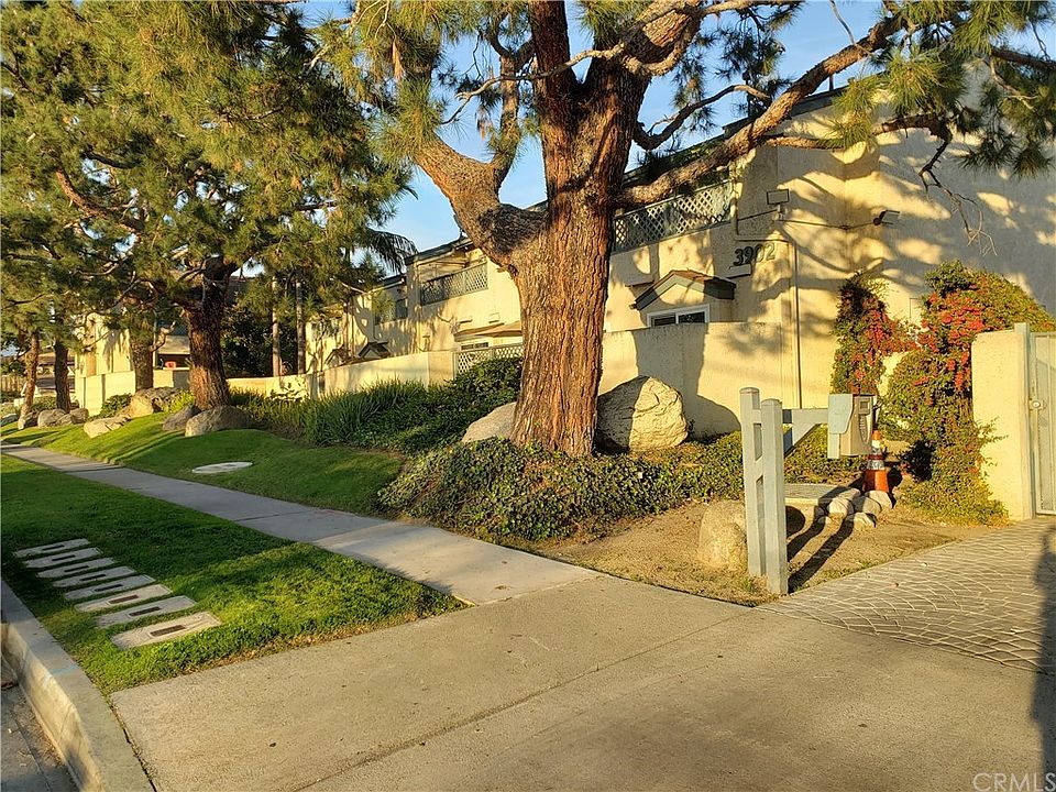 1st image of 3902 Bresee Ave APT 2