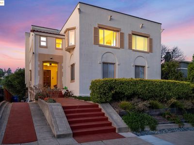 1222 Hollywood Ave, Oakland, CA, 94602