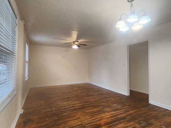 4th image of 2149 Texas Ave