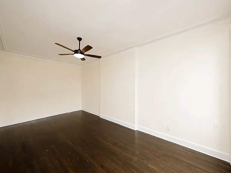 375 State St #5D — Photo 3