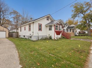 1658 Federal Ave SW, Wyoming, MI 49509