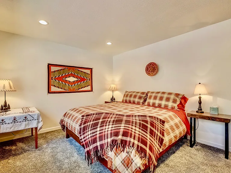 3445 E River Park Dr — Photo 16