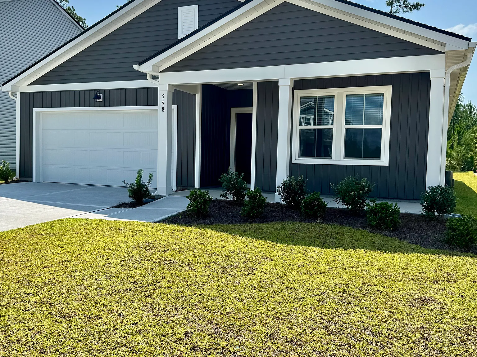 4 bed, 1775 sqft, $2,300 — Photo 2