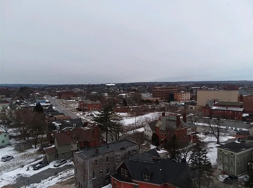 Historical Park Apartments — Photo 4