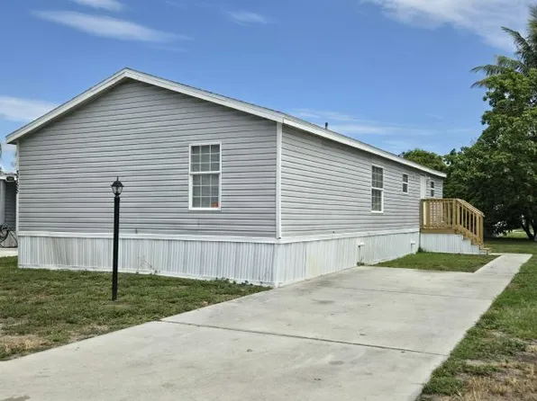 3755 Patrician Cir #271, Boynton Beach, FL 33436