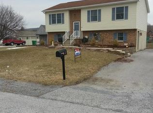 2 Creek Stone Dr, Mont Alto, PA