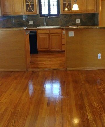 2nd image of 608 W 121st St