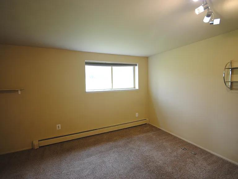 817 Arch St — Photo 7