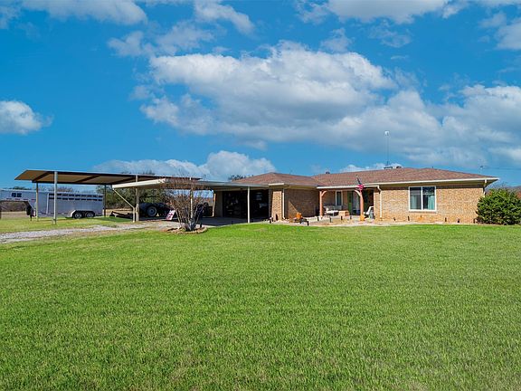 2nd image of 4410 Brushy Rd