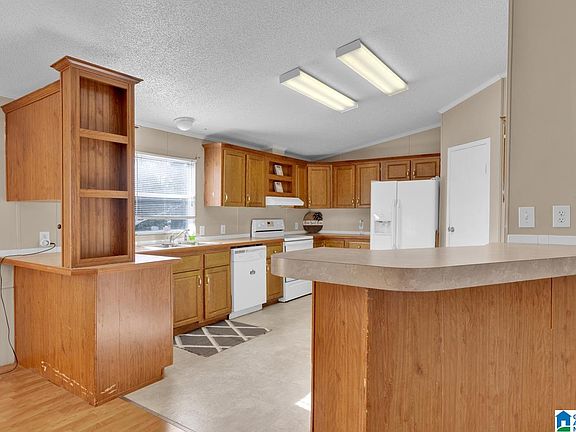 5th image of 2751 Rhody Dr