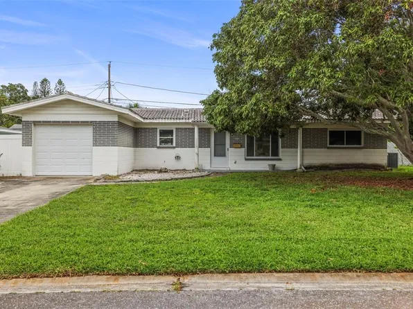 1848 68th Ave N, Saint Petersburg, FL 33702