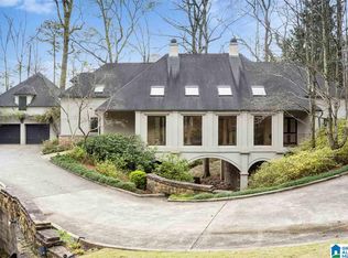 2211 Lane Park Rd, Mountain Brook, AL 35223