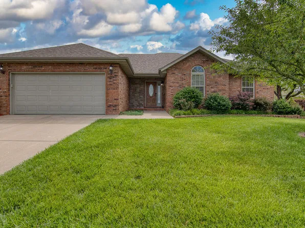 780 S Timber Ridge Drive, Nixa, MO 65714