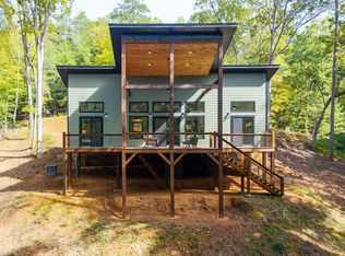 99 Blue Cloud Trl, Morganton, GA 30560