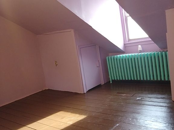 2nd image of 625 Birch St