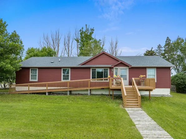 601 2nd Ave N, Glenburn, ND 58740