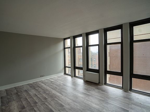 4th image of 6700 S South Shore Dr APT 5G