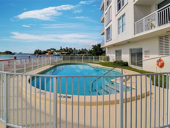 2nd image of 9270 W Bay Harbor Dr APT 4C