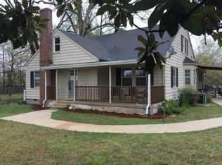 1523 E Main St, Mebane, NC 27302