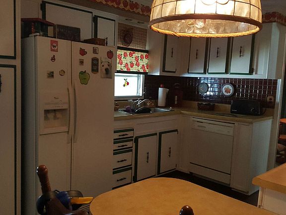 Double door fridge with ice maker