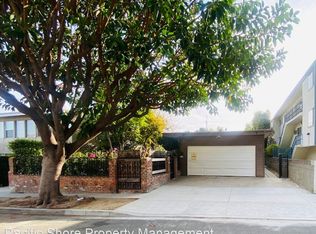 1319 Barry Ave, Los Angeles, CA 90025