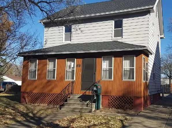 1525 E 195th St, Euclid, OH 44117