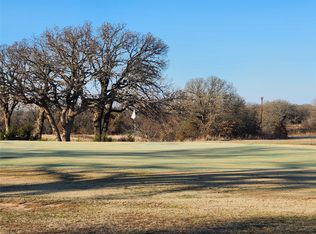 10 Ridglea Ct, Nocona, TX 76255