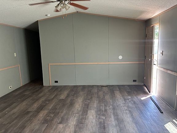5th image of 2625 S West St #213