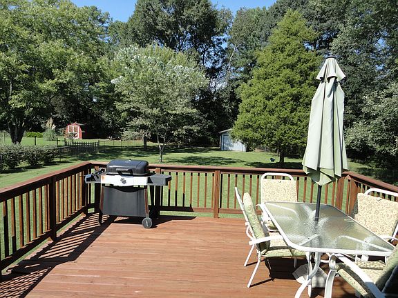 large deck & yard, storage b