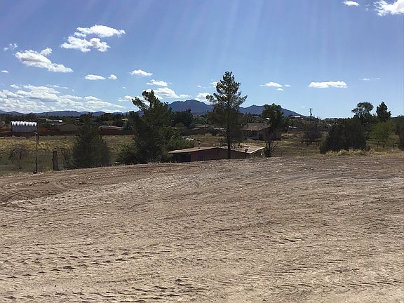 3rd image of 3480 Sunset Dr