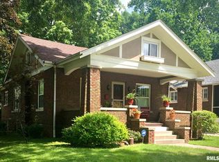 1500 Dial Ct, Springfield, IL 62704