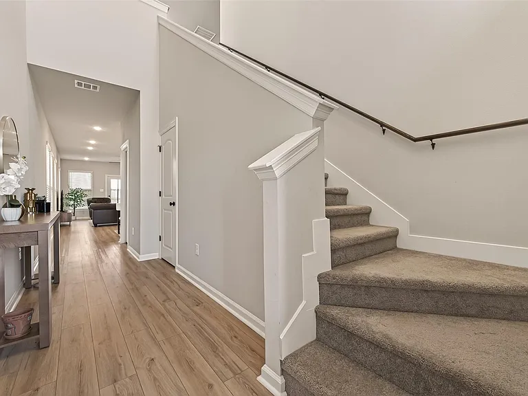 1010 Gentle Nook Dr — Photo 6