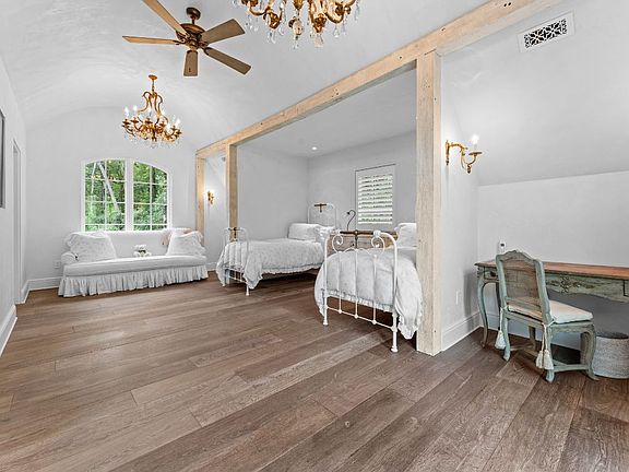 39th image of this home