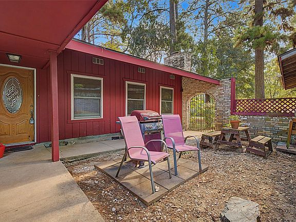5th image of 3774 Spring Dr