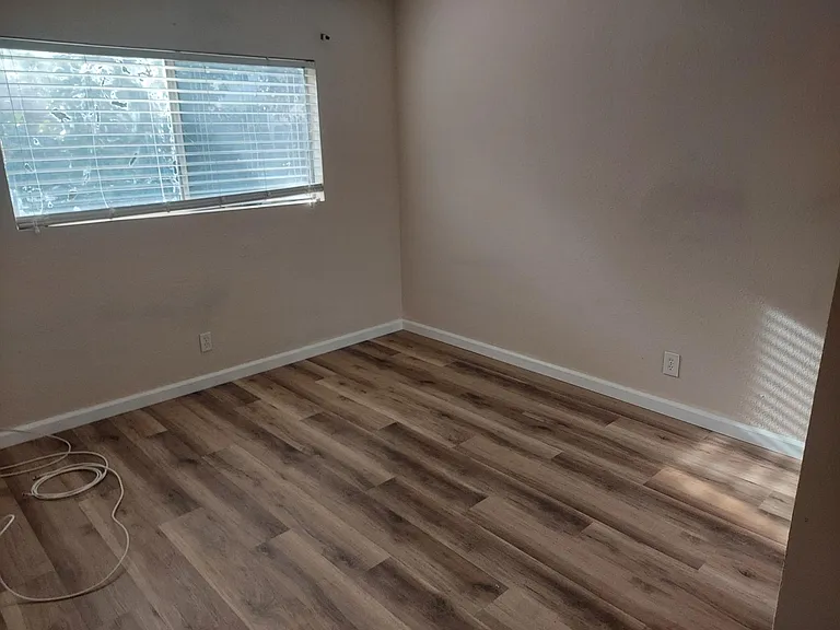 44649 Arbor Ln — Photo 4