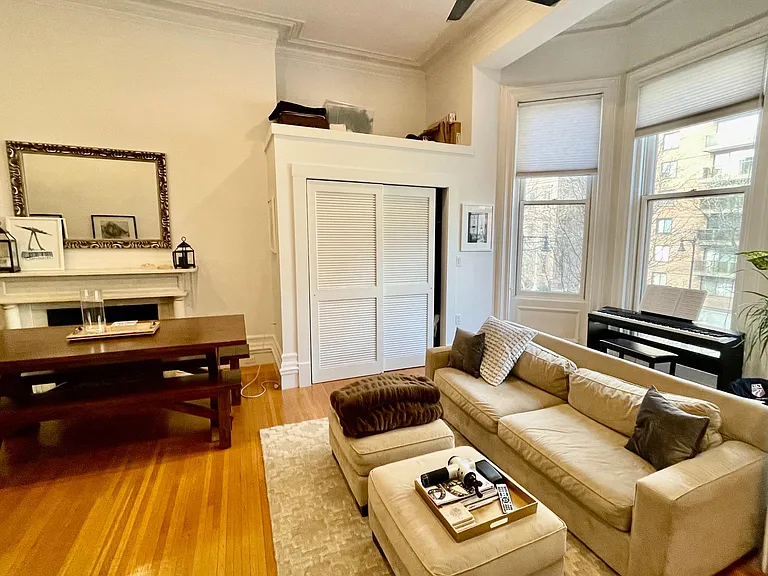 195 Beacon St — Photo 11