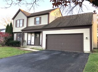 1304 Yorkshire Ln, Carol Stream, IL 60188