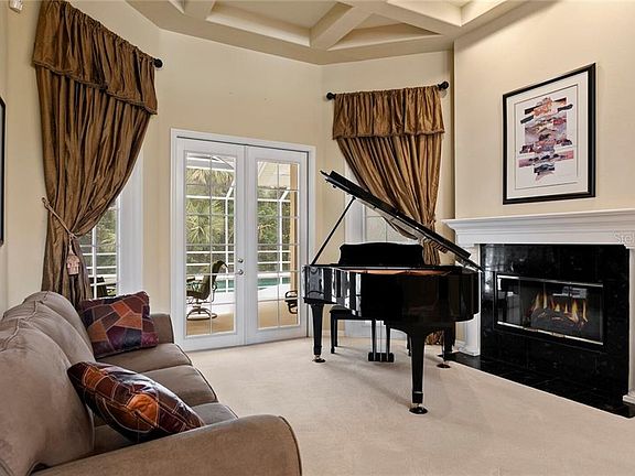 4th image of 16356 Heathrow Dr