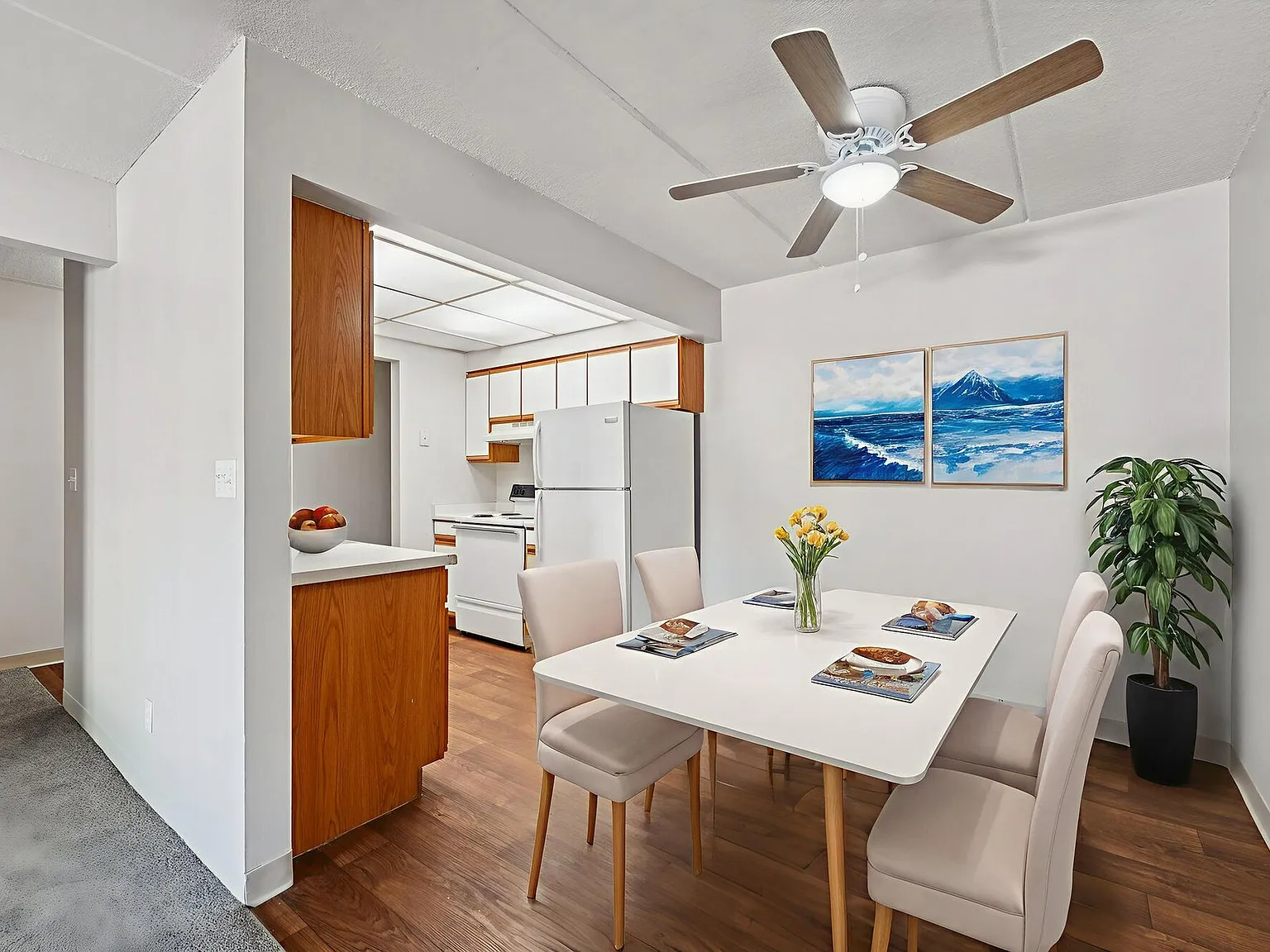 Cherry Court Apartments — Photo 4