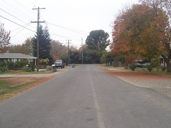 2nd image of 3951 Patton Ave